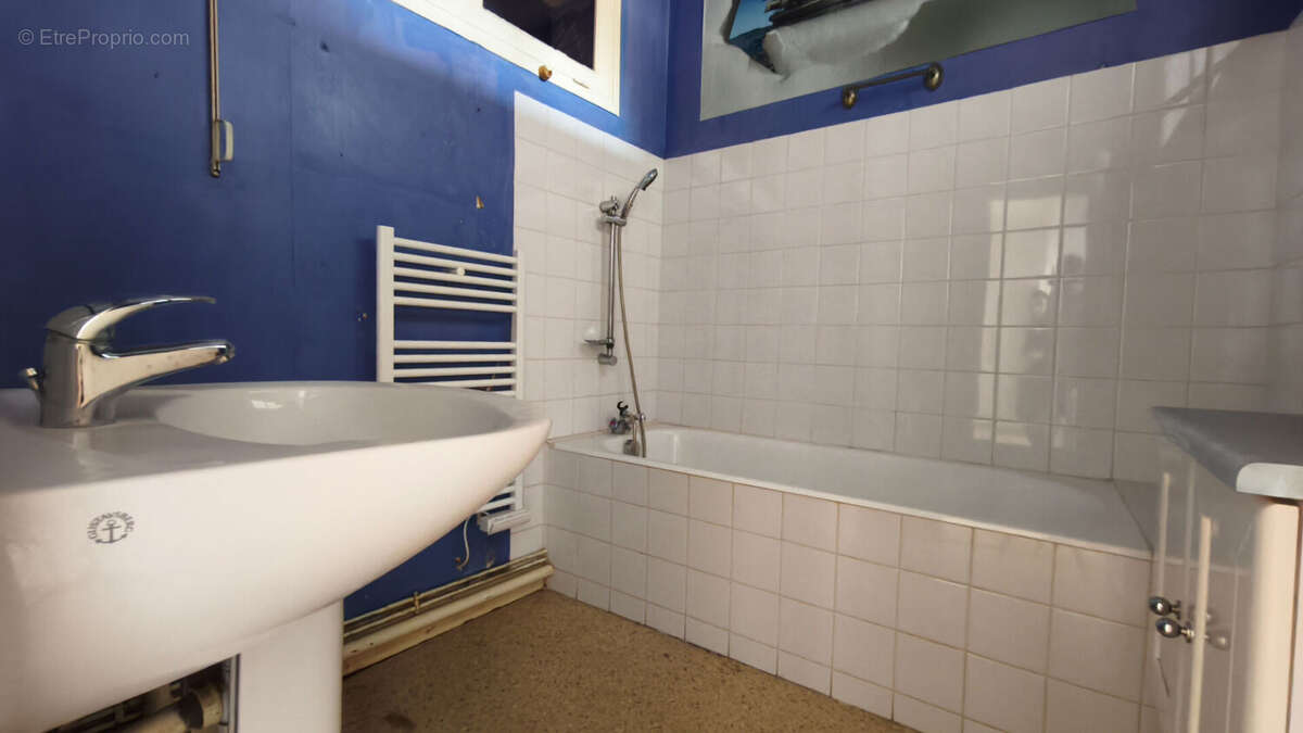 Maison 406m² à civray - photo 13