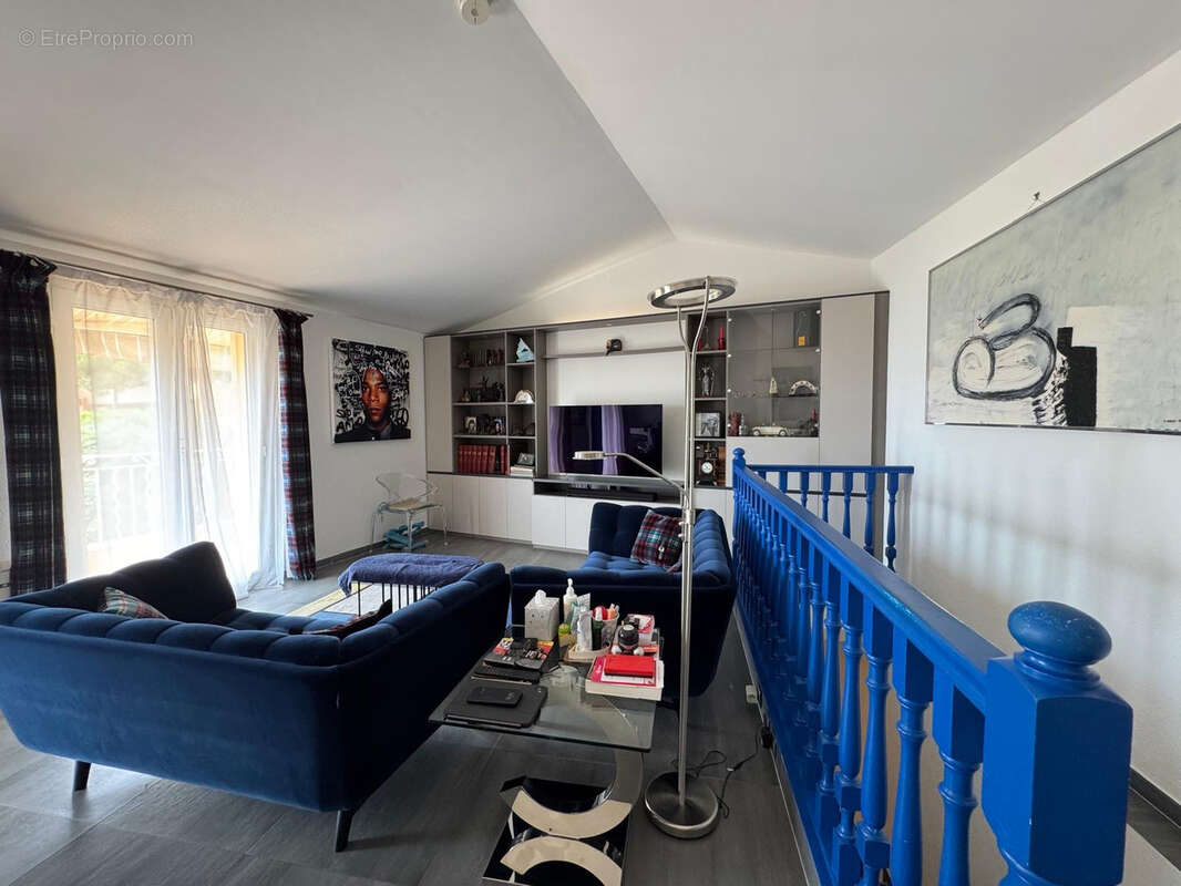 Appartement à ROQUEBRUNE-CAP-MARTIN