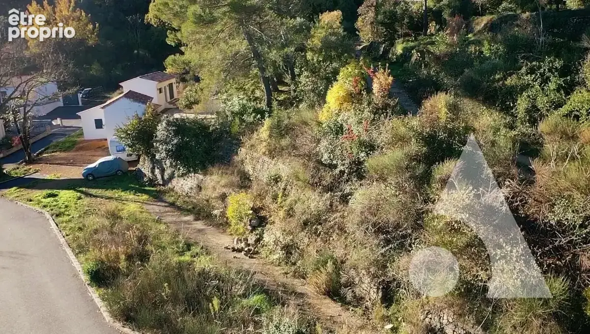 Terrain viabilisé à Draguignan, col de l'ange de 889m² LOT 1, pour une maison de 133,35m² - photo 4