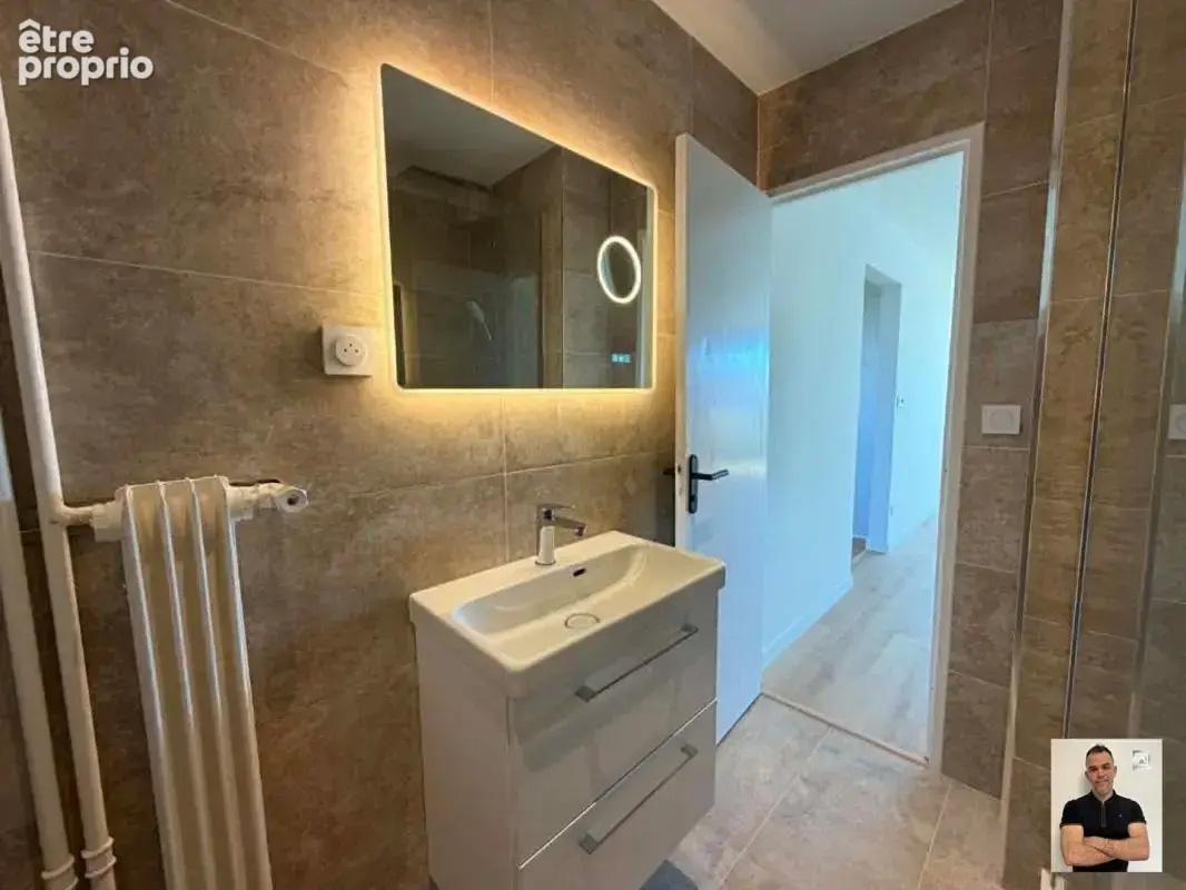 Appartement La Seyne Sur Mer 3 pièce(s) 54 m2 - photo 9