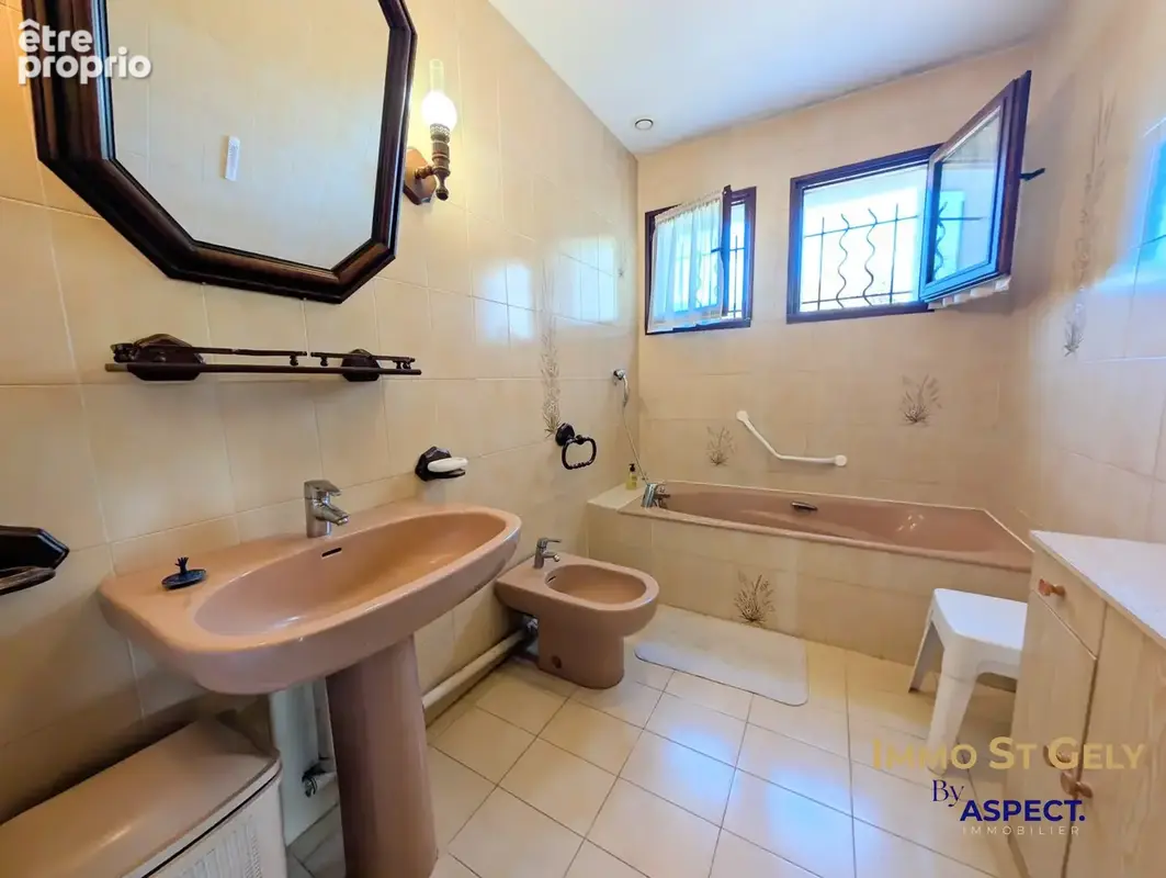 Maison 6 pièces 186 m² à vendre à Combaillaux (34980) - photo 8