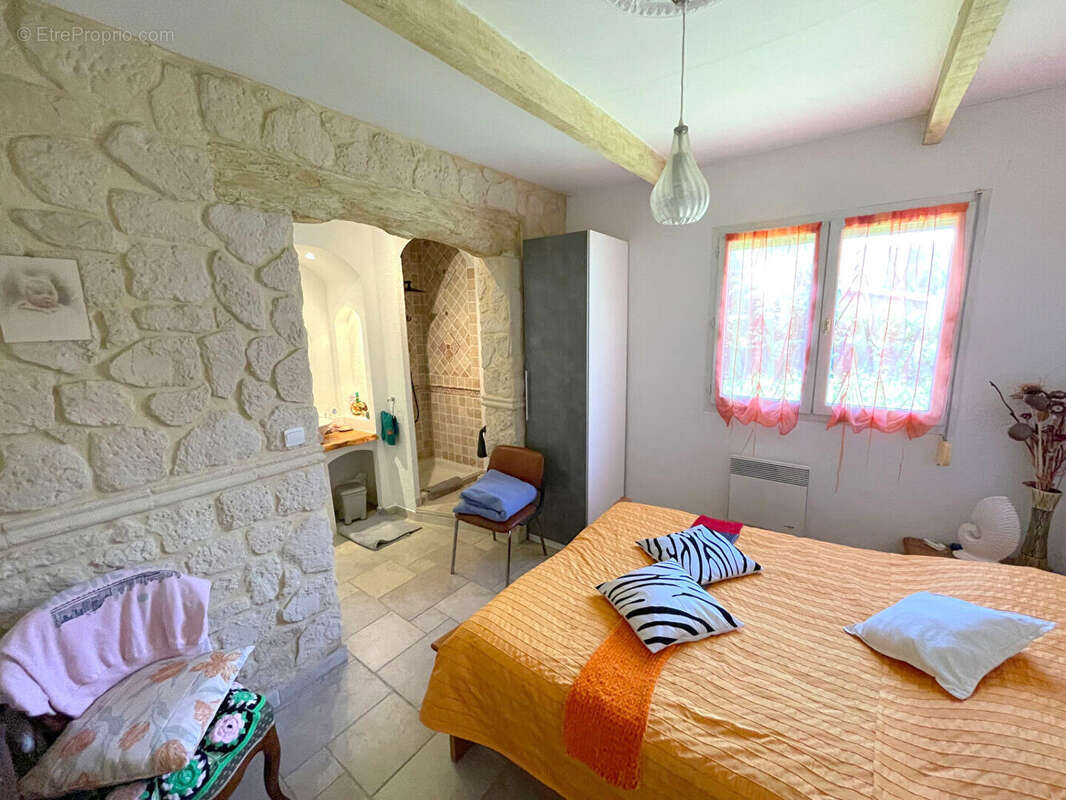 Maison à FORCALQUEIRET