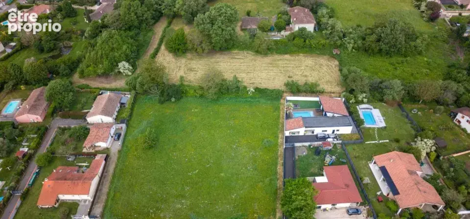 Photo Terrain à Noe au prix de 92 000€
