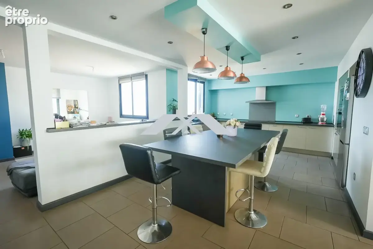 Maison 5 pièces 175 m² à vendre à Saint-Louis (97421) - photo 4