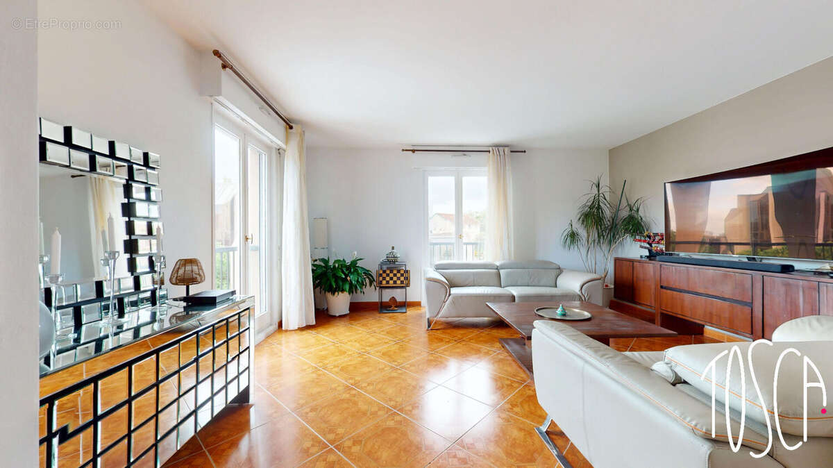 Appartement à THIAIS