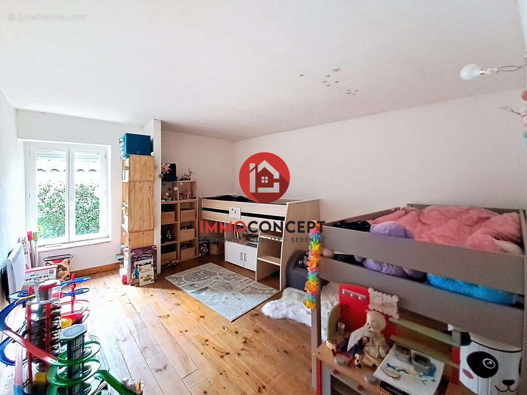 Maison à ROQUEMAURE