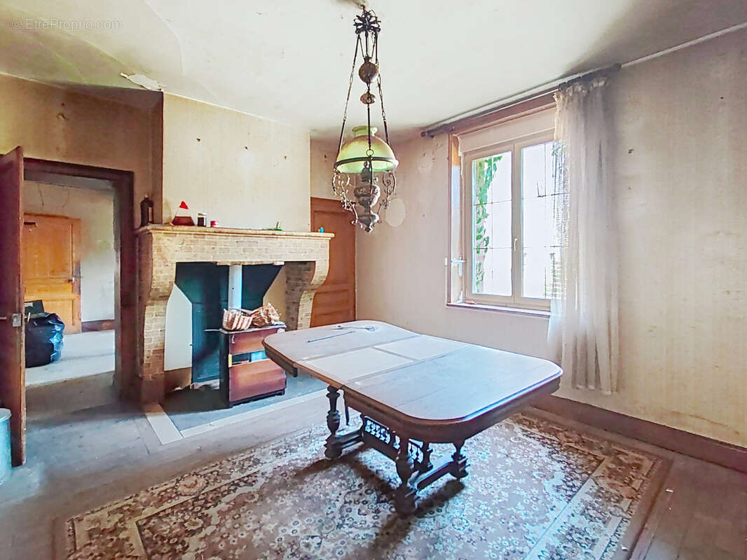 Maison à HAN-SUR-MEUSE