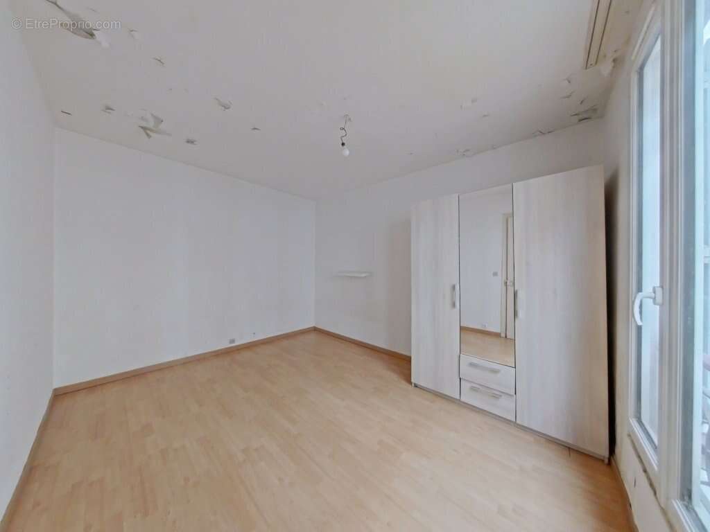 Appartement à PARIS-20E