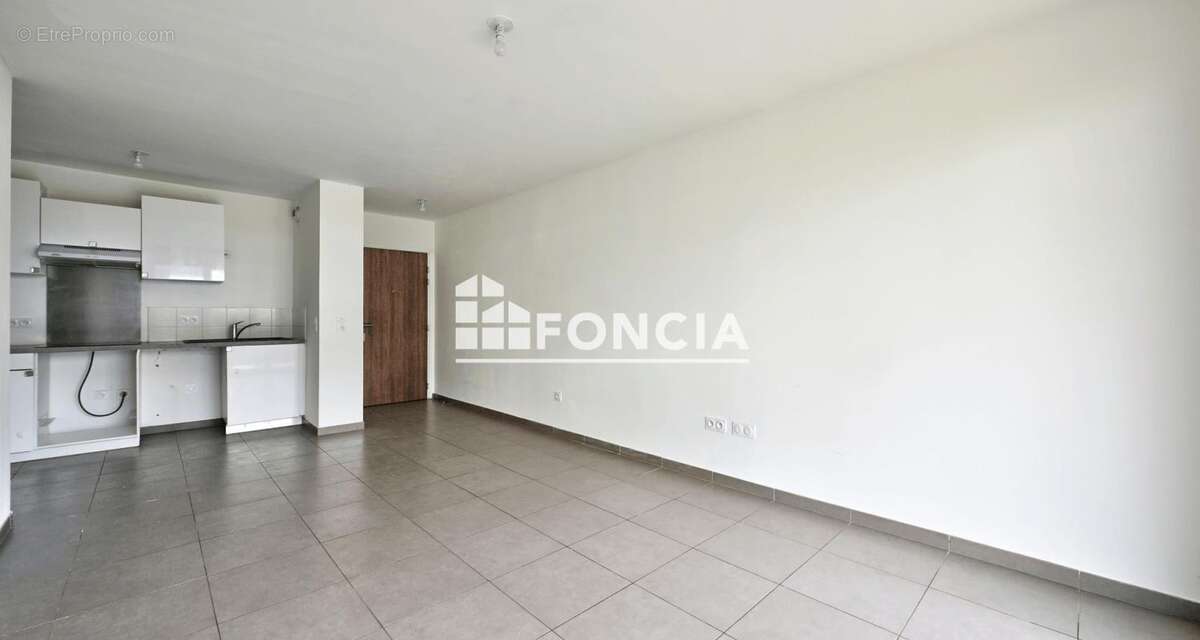 Appartement à JOUY-LE-MOUTIER