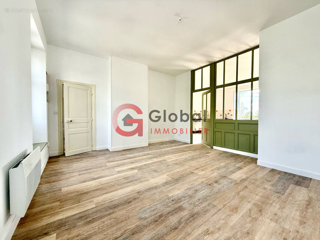 Appartement à FONTENAY-LE-COMTE