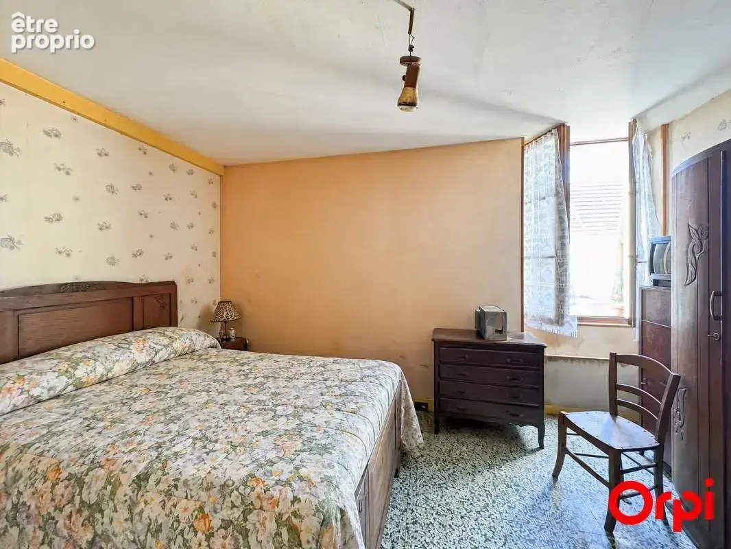 Maison de ville à rénover - photo 5