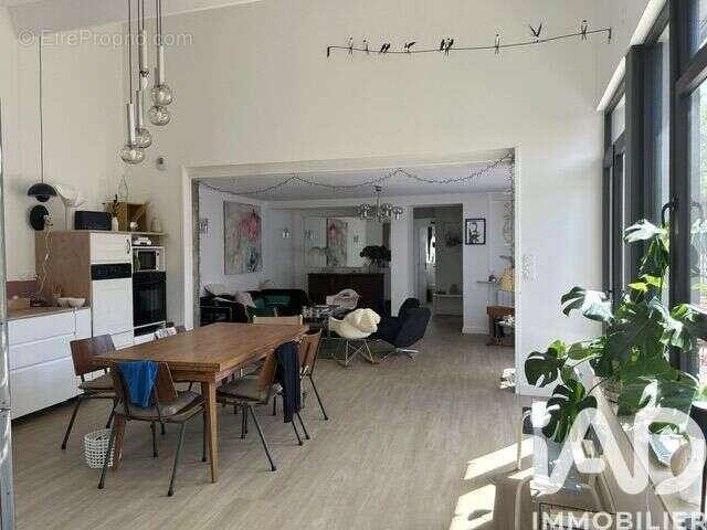 Maison 130 m² à Agon-Coutainville  - photo 4