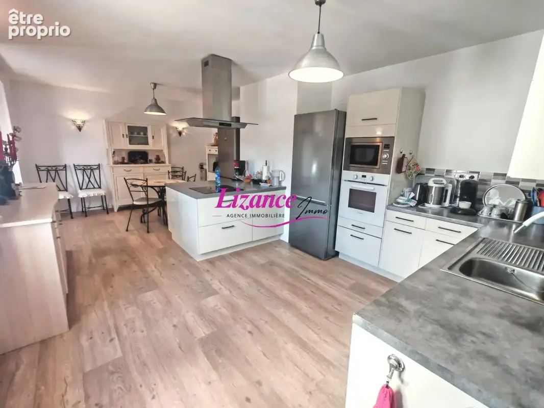 Maison 6 pièces 141 m² à vendre à Haplincourt (62124) - photo 9