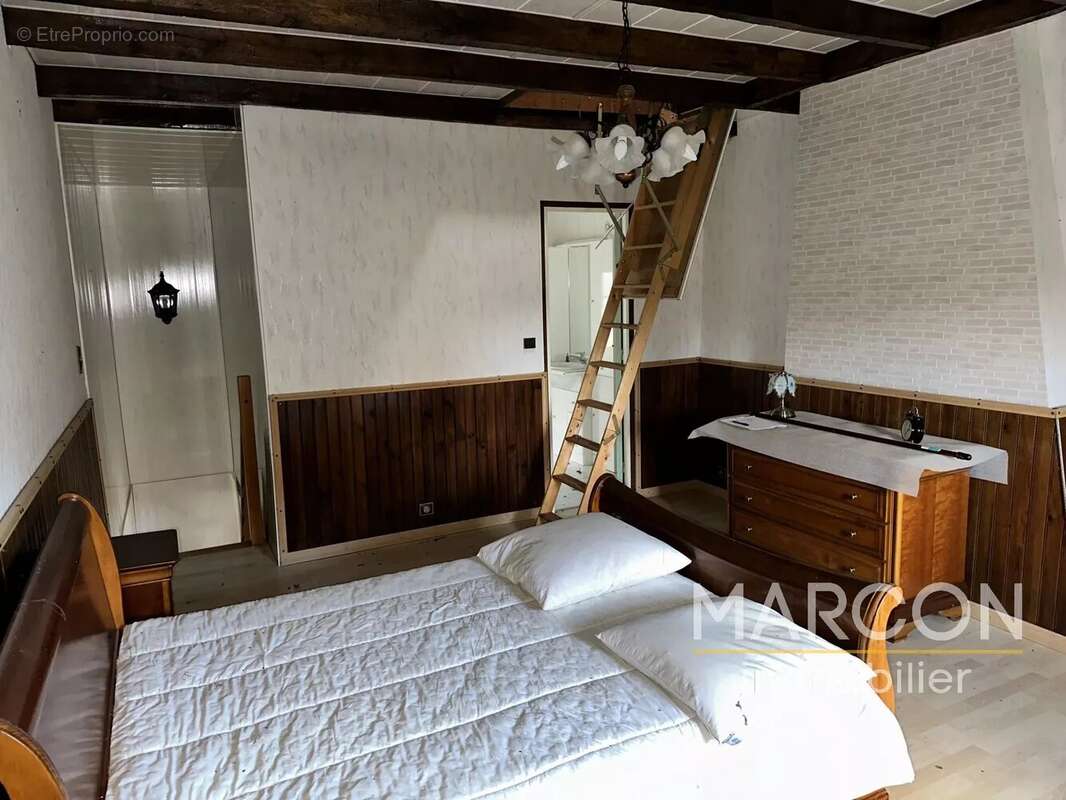 Maison à SAINT-DIZIER-LEYRENNE