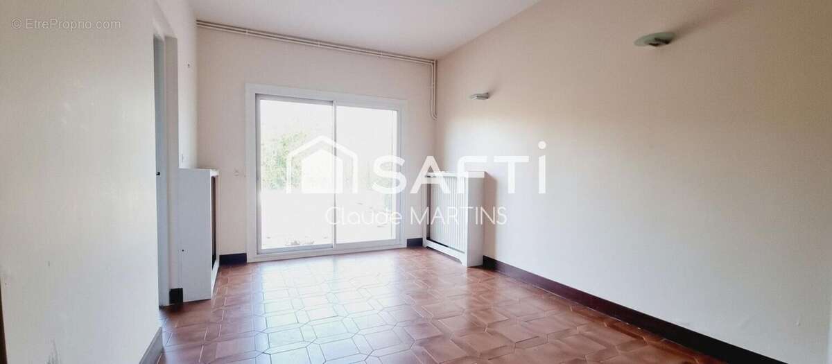 Photo 9 - Maison à BURES-SUR-YVETTE