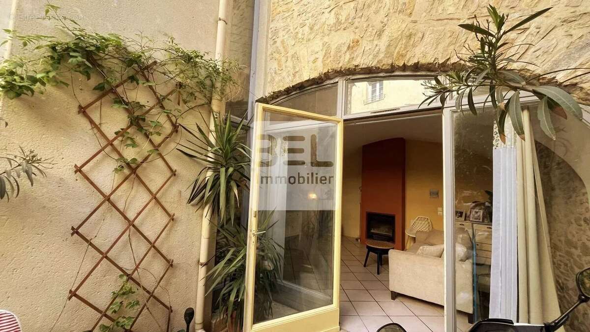 Maison à BAGNOLS-SUR-CEZE