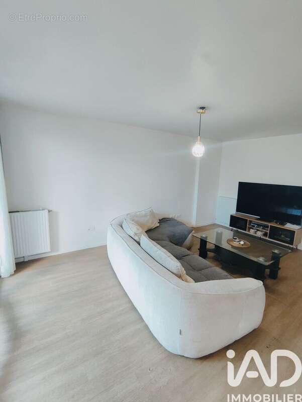 Photo 5 - Appartement à PIERREFITTE-SUR-SEINE