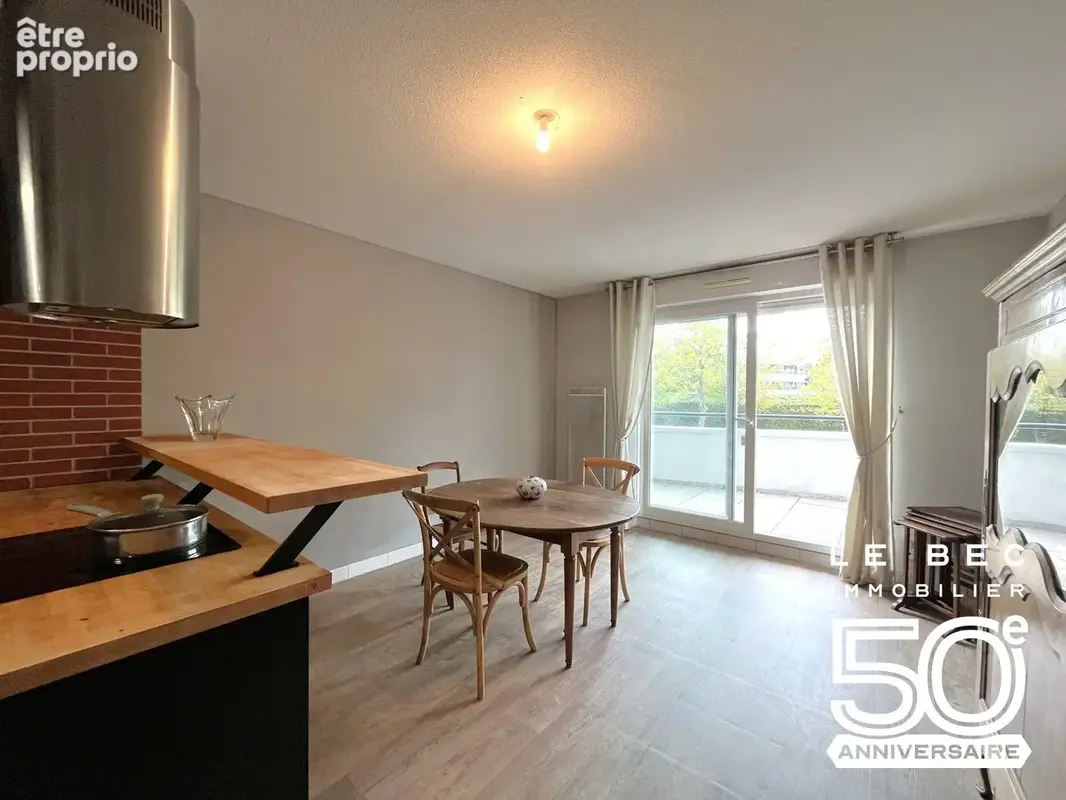 Appartement 3 pièces 58 m² à vendre à Vannes (56000) - photo 2