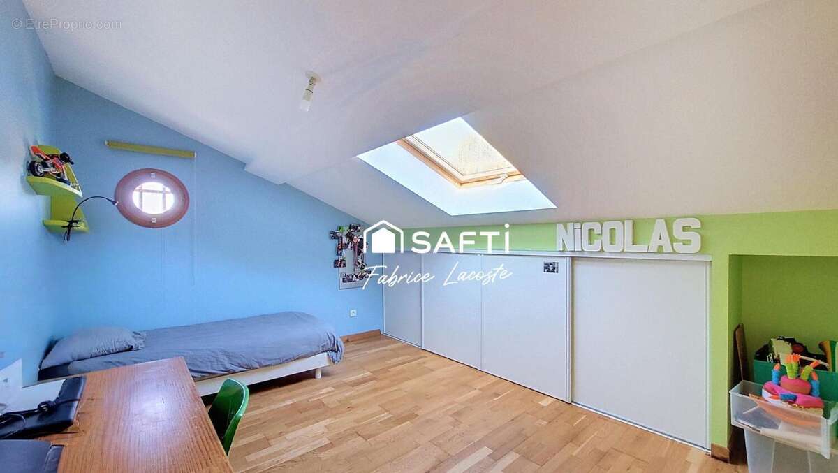 Maison 110 m² à Saint-Ybars  - photo 9
