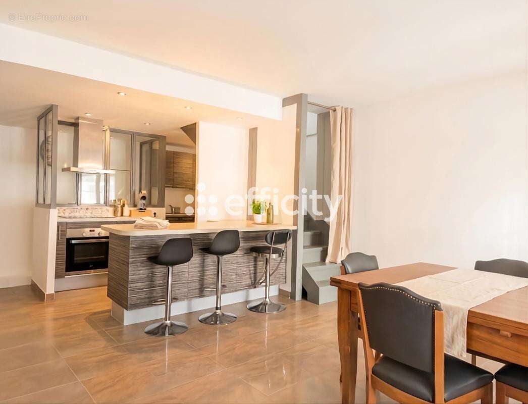 Maison de village - photo 2