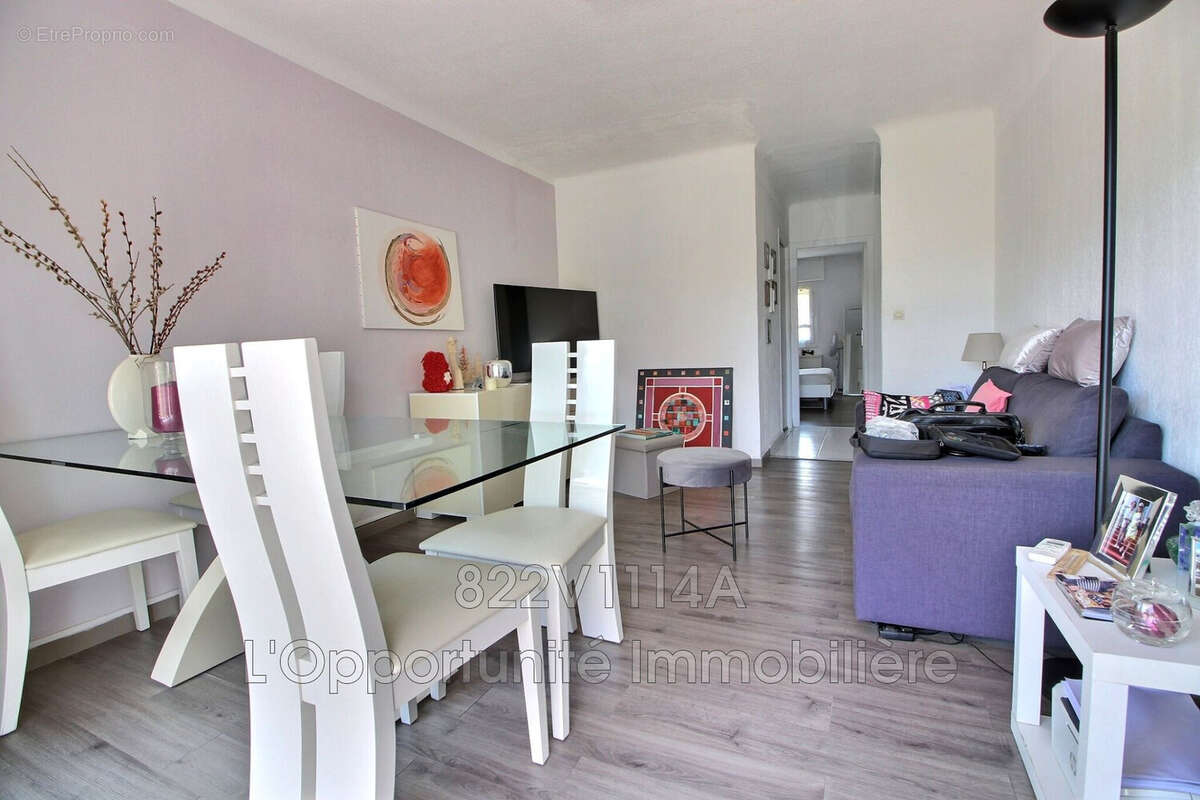 Appartement à LE CANNET