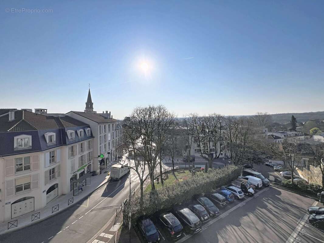Appartement à GARCHES