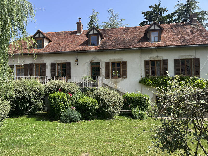 Maison à SEMUR-EN-AUXOIS