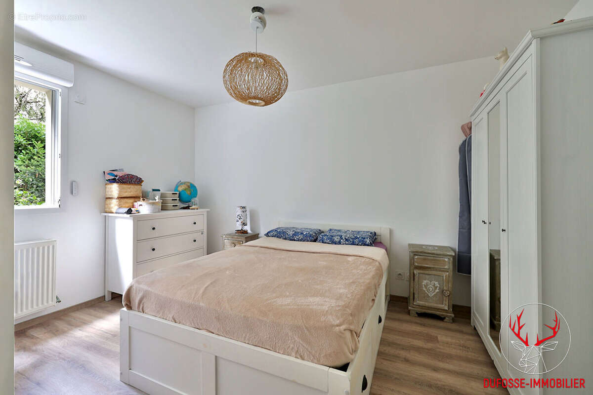 Appartement à CHAMPAGNE-AU-MONT-D'OR