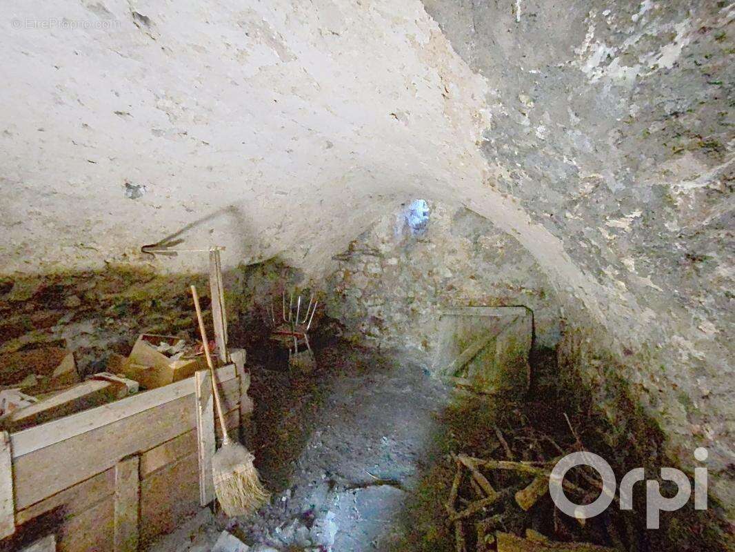 Référence ORPI Combrailles 4132 - photo 9