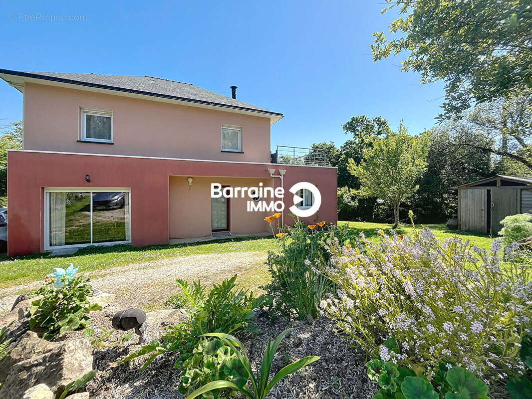 Maison à CAMARET-SUR-MER