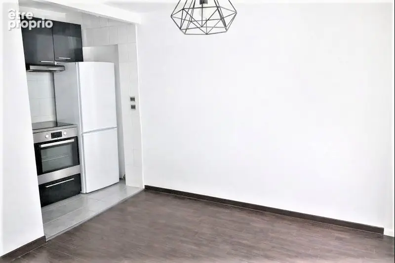 Appartement à LA GARENNE-COLOMBES