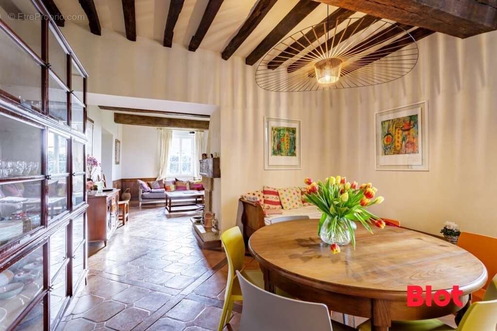 Maison à ORGERES