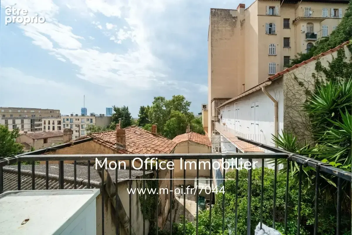 Référence : 7044-CGO - Appartement T4 - Secteur Bon Secours - photo 10