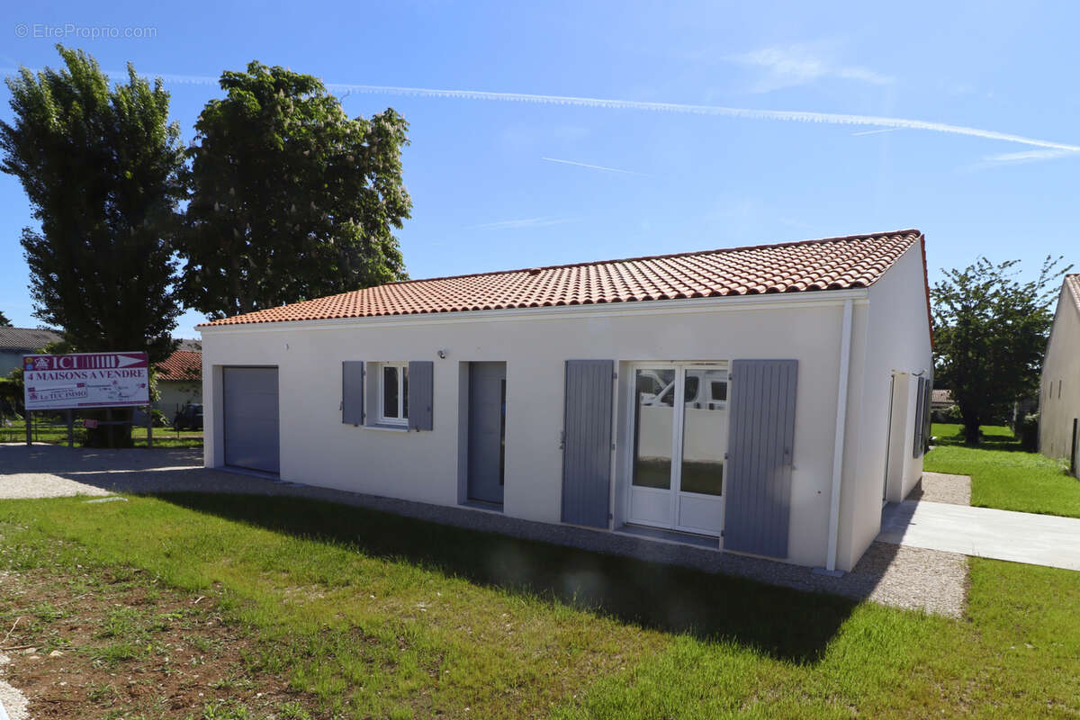 Maison à MESCHERS-SUR-GIRONDE