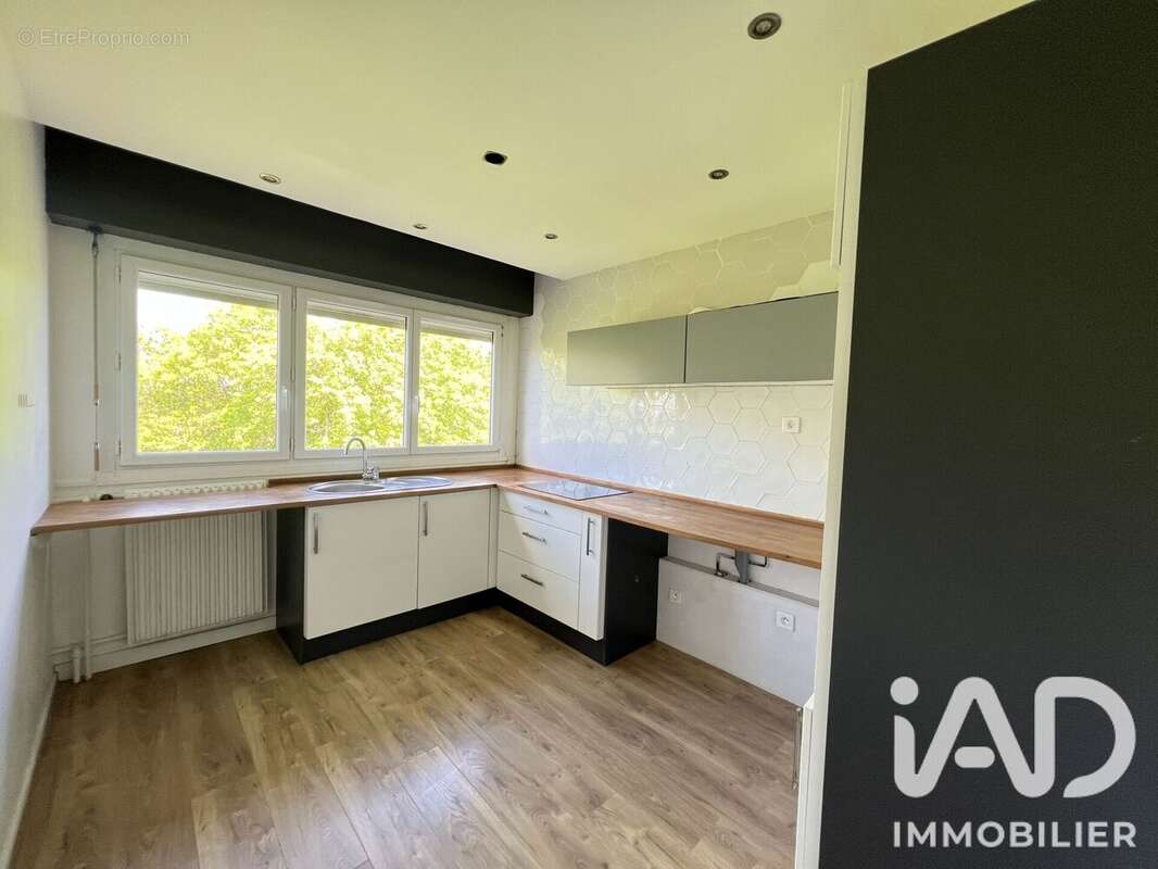 Appartement 61 m² à Saint-Herblain  - photo 5