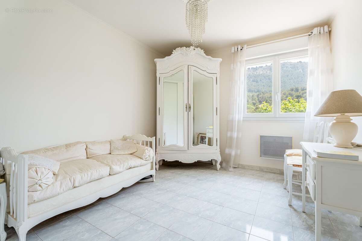 Maison à LA PENNE-SUR-HUVEAUNE