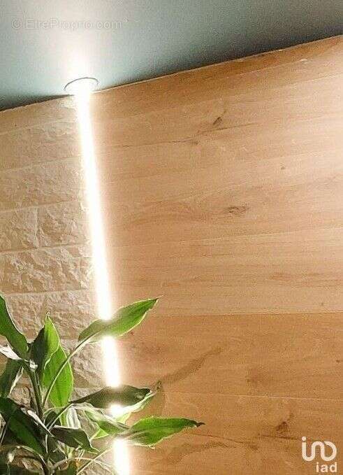 Photo 2 - Commerce à PARIS-11E