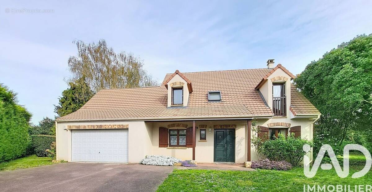 Photo 1 - Maison à MANDRES-LES-ROSES