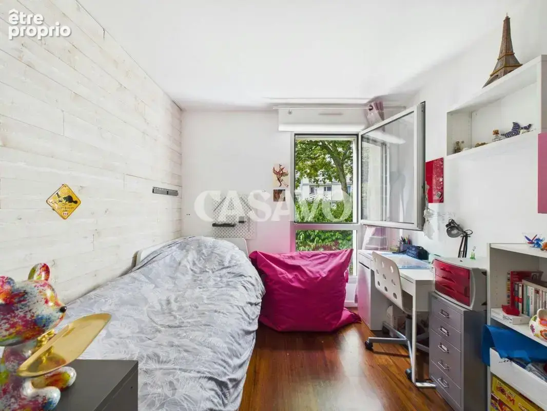 Vente Appartement 4 pièces de 92m² - 92500 Rueil-Malmaison - photo 10