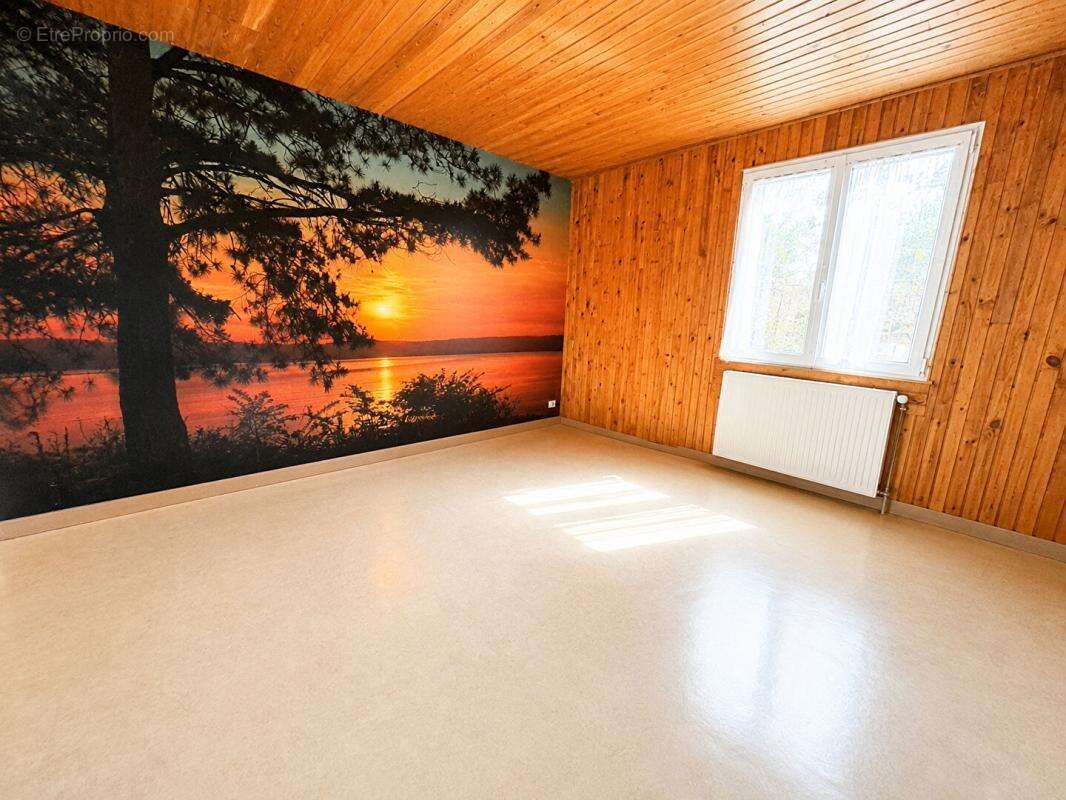 Maison de plain pied 110m2 - 4 chambres à Montignac Charente - photo 6