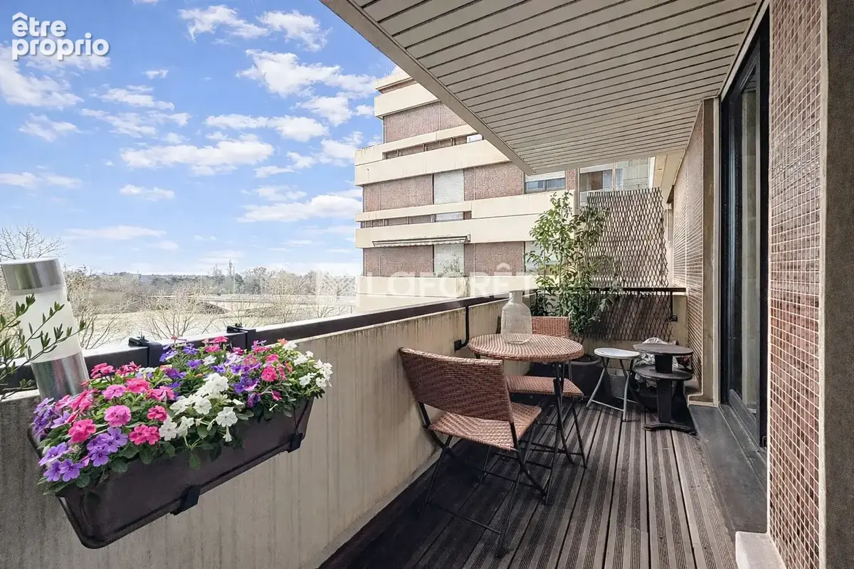 Suresnes centre ville 5 pièce(s) 112.11 m2 - photo 6