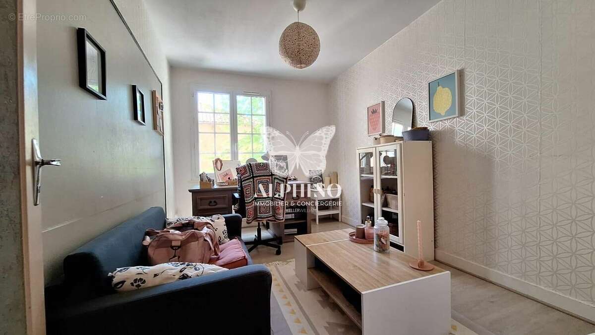 Appartement à THIVIERS