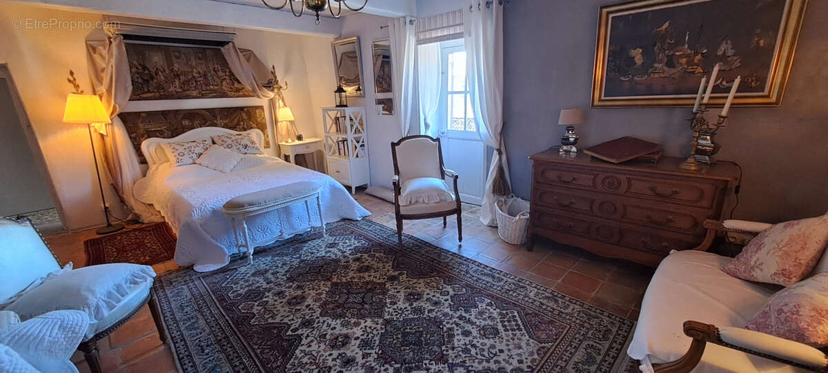 Maison à SAINT-MAURICE-NAVACELLES