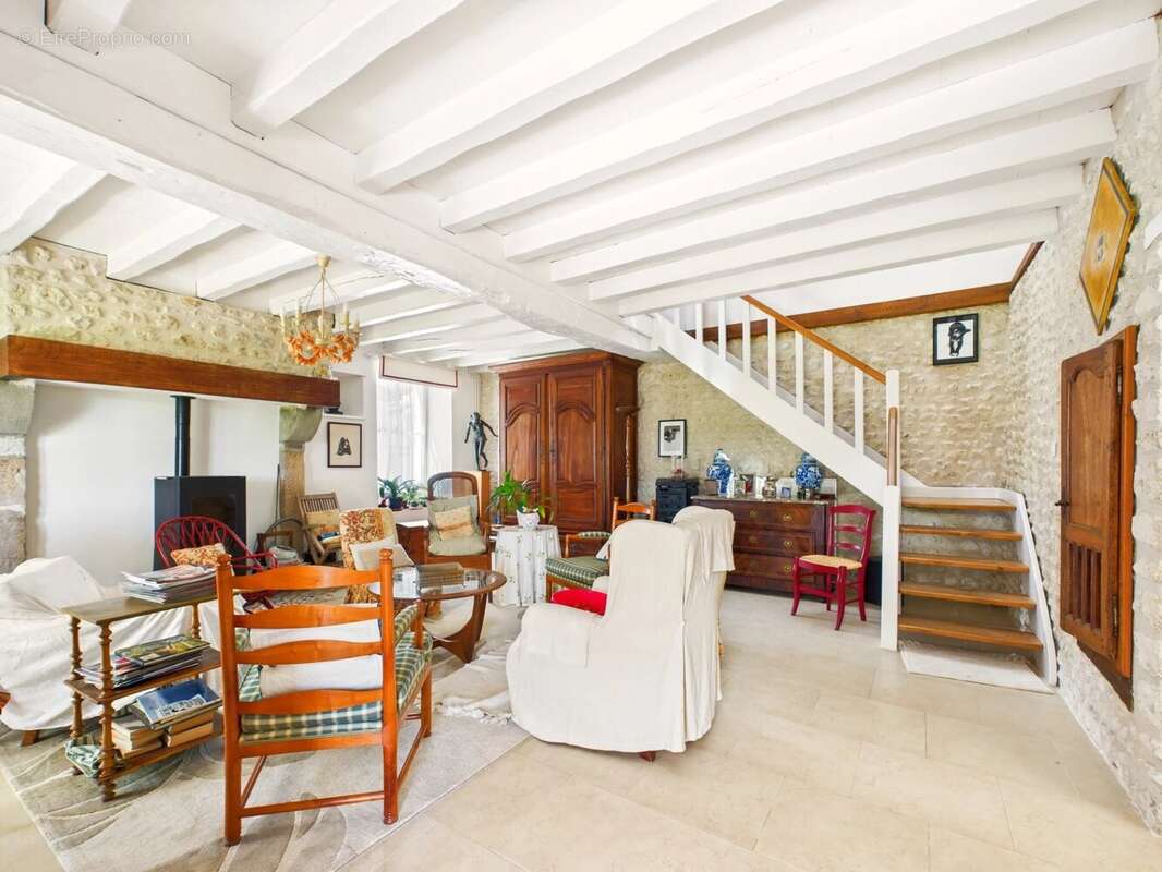 Maison à SAINTE-SOULINE