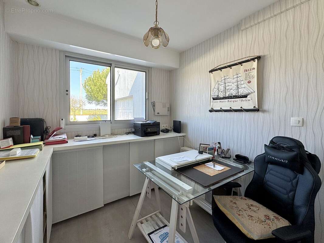 Bureau - Maison à SAINT-JEAN-DE-MONTS