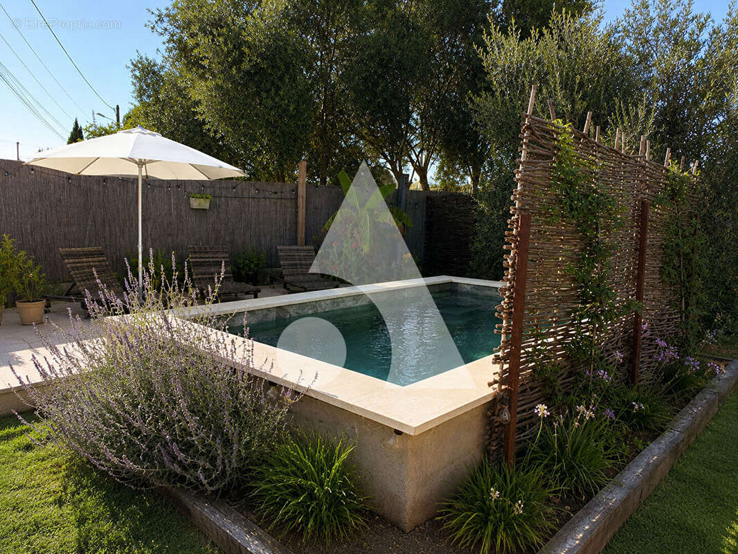 LAURIS  Maison d'en.154 m² hab +Véranda - atelier - Jardin de 590 m² avec piscine - photo 14