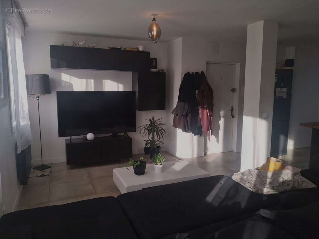 Appartement à MANTES-LA-VILLE
