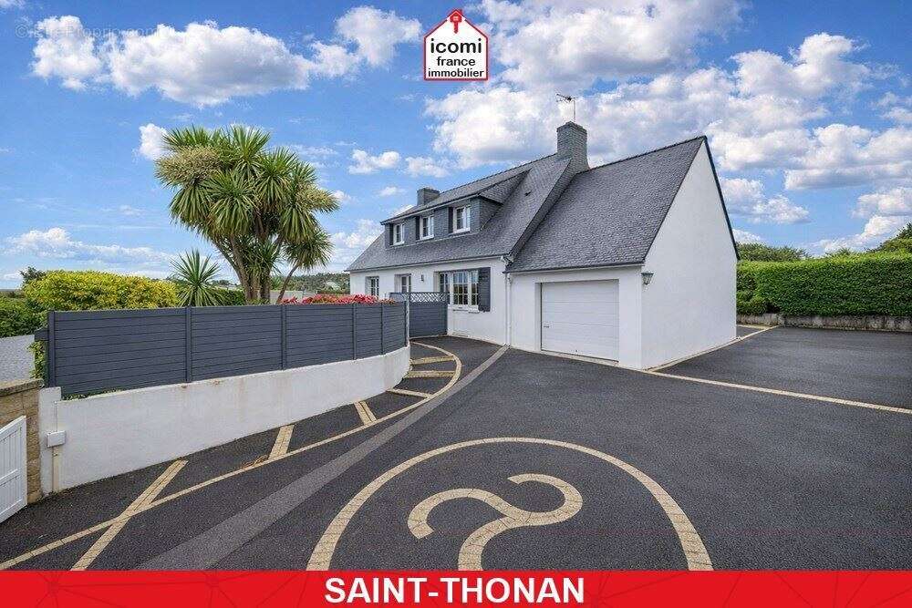 Maison à SAINT-THONAN
