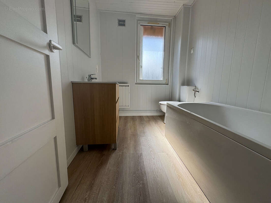 Maison à MONCHY-SAINT-ELOI