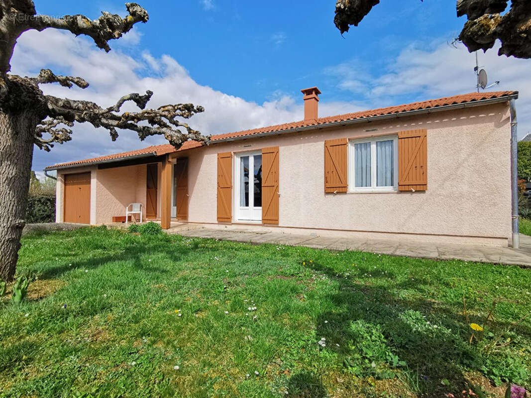 Maison de plain pied avec jardin - Proche de Caussade - photo 11